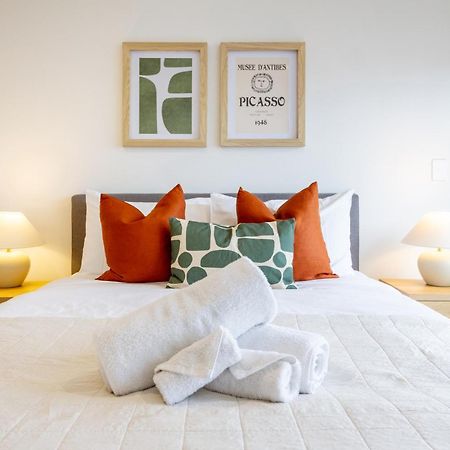 2 Bed, 2 Bath W Sofa Bed - Great Cafes Nearby Apartment Christchurch Luaran gambar