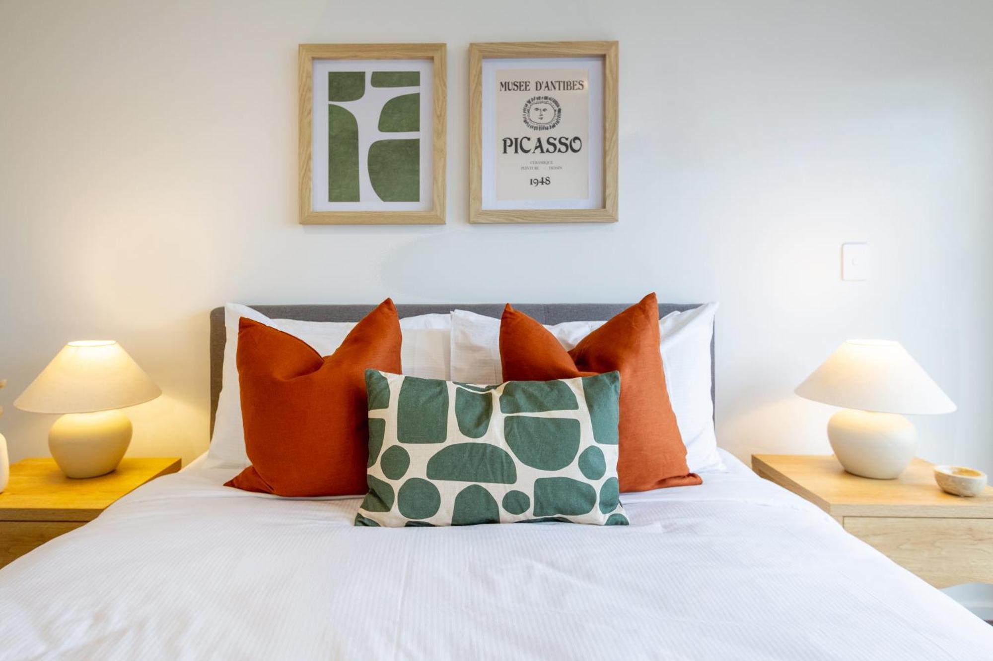 2 Bed, 2 Bath W Sofa Bed - Great Cafes Nearby Apartment Christchurch Luaran gambar
